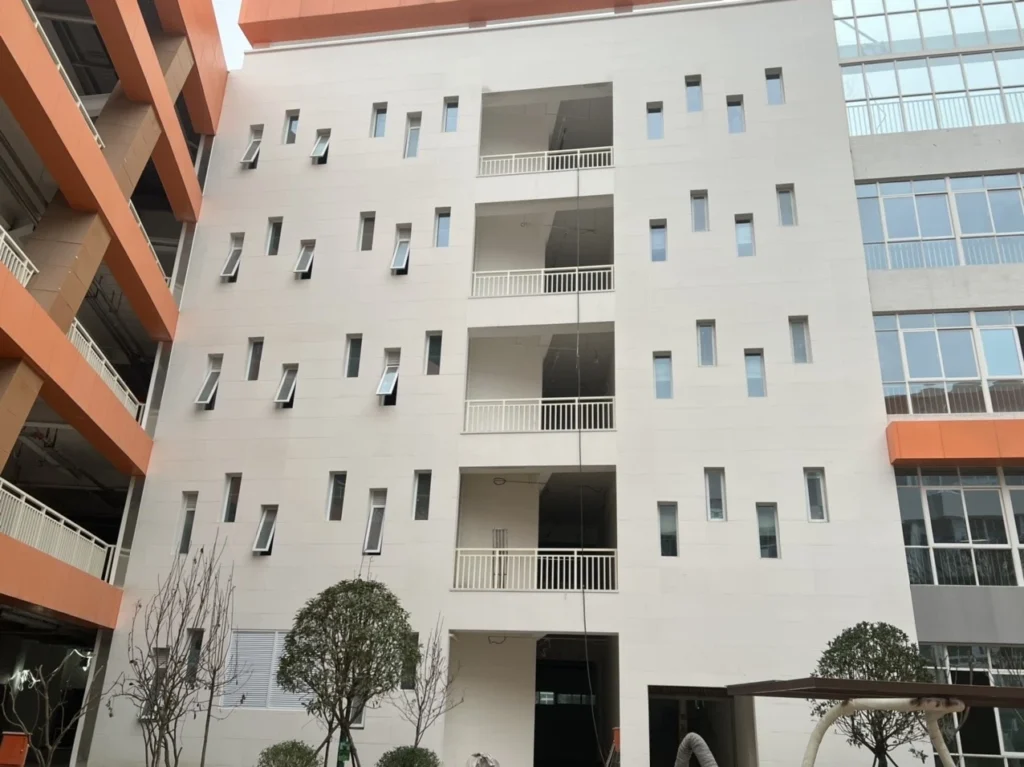 The Design and Application of JOINBLING Fiber Cement Board in School Facade Construction