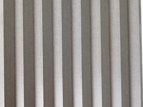 Decorative lining with unique V-shaped grooves on the surface