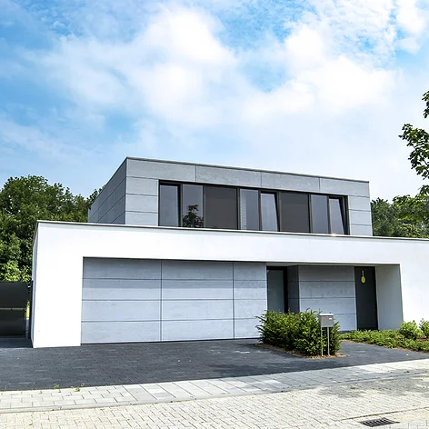 residential building exterior view long shot daytime
