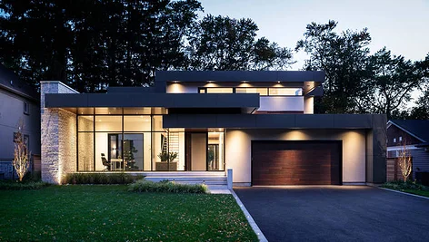 modern house exterior long shot view