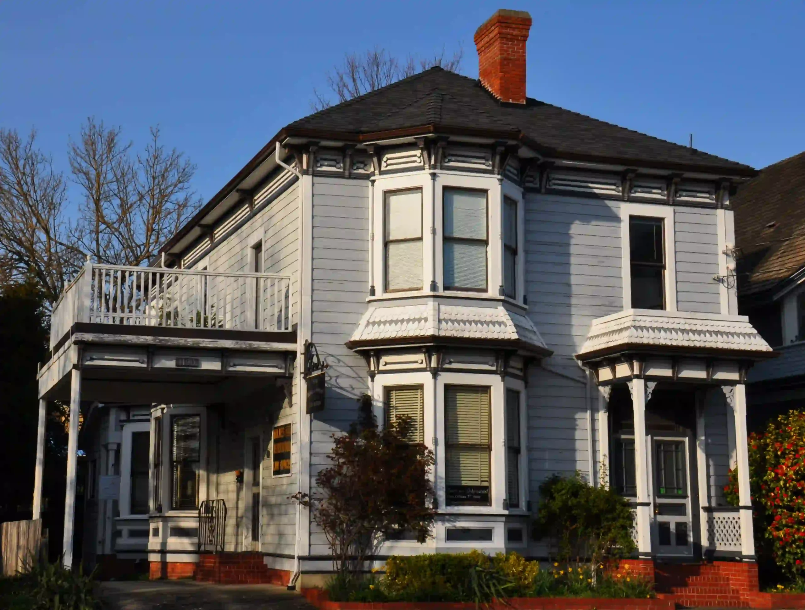 beautiful exterior wall with neutral color tones
